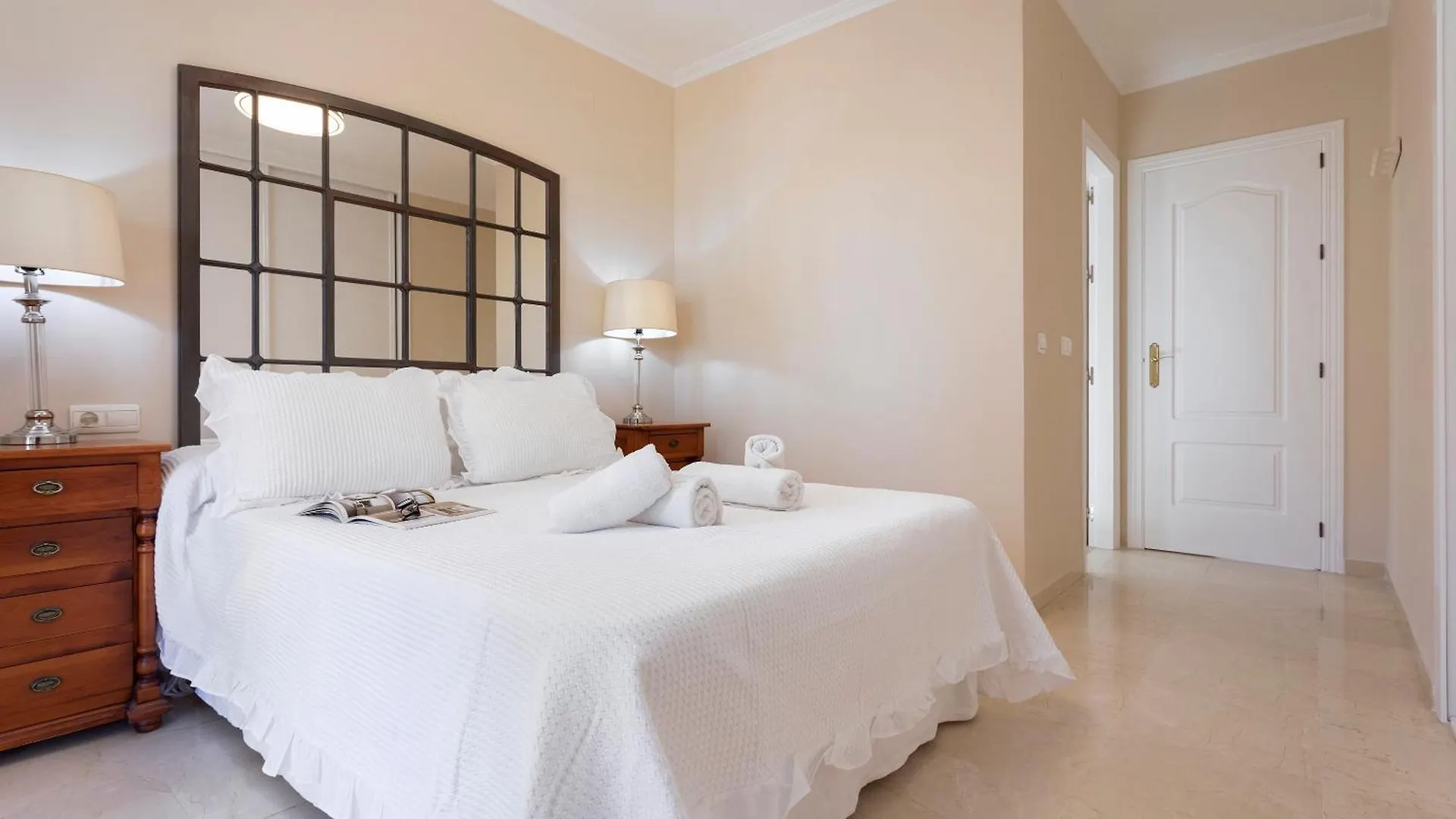 Sunstay Costa Lago Flat III Torremolinos