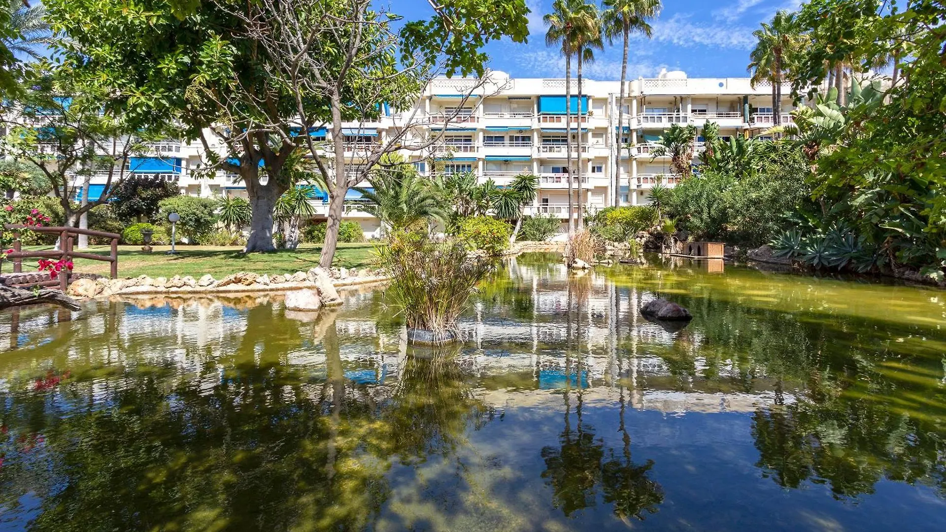 Sunstay Costa Lago Flat III Torremolinos